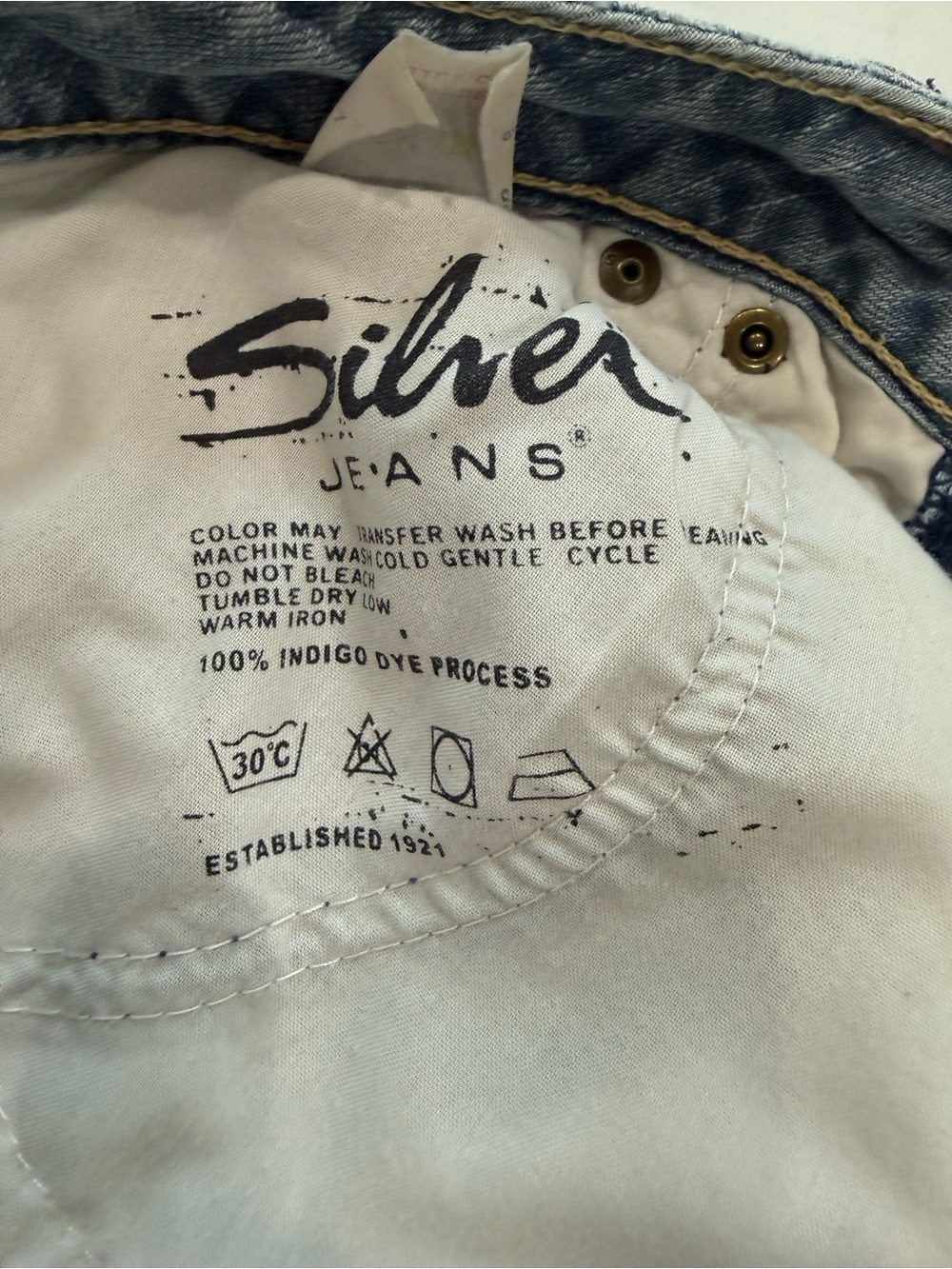 Women's Vintage Silver Jeans Bootcut with Signature Pocket Stitch Size 32/35 - Picture 11 of 16